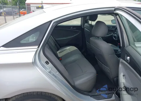 2012 Hyundai Sonata Se z USA, uszkodzony, nr VIN 5NPEC4AC3CH358908